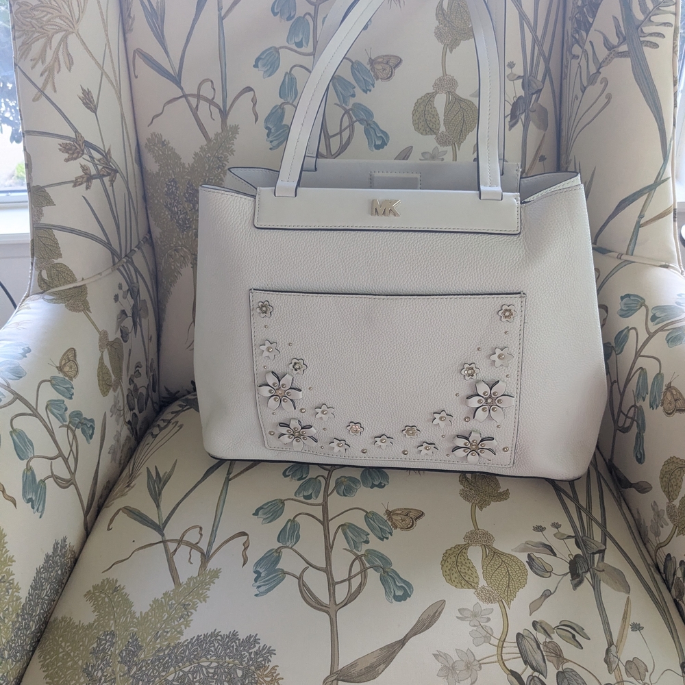 Michael Kors White Floral Appliqué Leather Tote